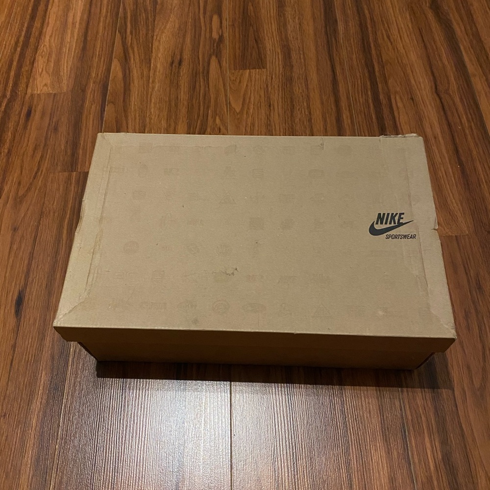 Nike Air Diamond Turf 2 Varsity Red Size 12